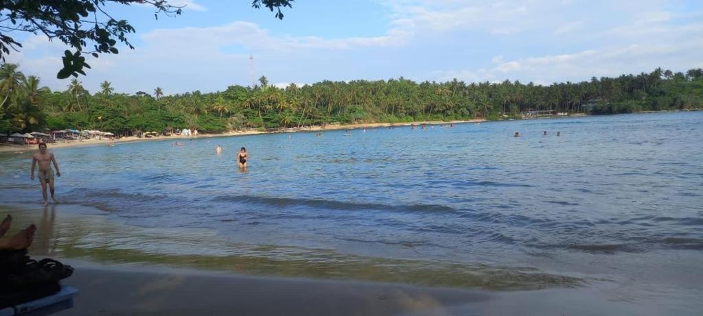 Surf Villa Hiriketiya 马特勒 外观 照片